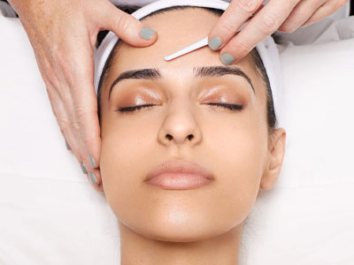 Dermaplaning