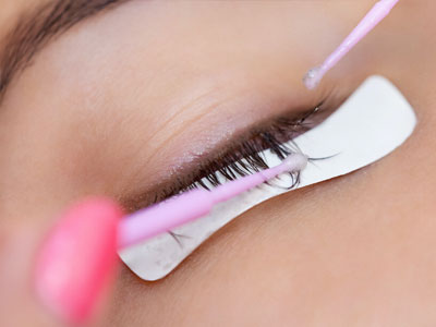 Lash Removal
